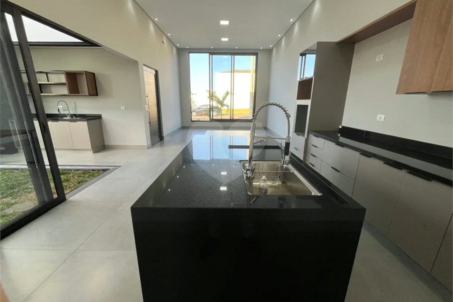 Casa Térrea 3 quartos e 1 suíte no Condomínio Park Taquaral em Piracicaba