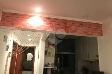 Apartamento de 2 quartos com garagem à venda na Vila Prudente