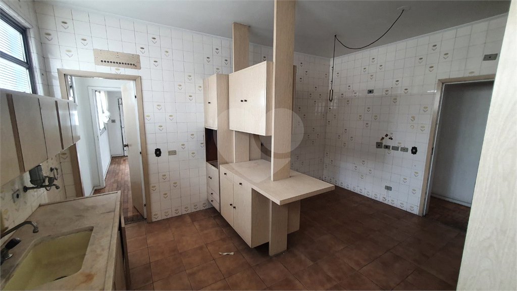 Apartamento à venda com 3 quartos, sendo 2 suítes, em Jardim Paulista, São Paulo, SP