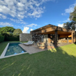 Casa em condomínio à venda ou para alugar com 4 suítes em Chácara Santa Terezinha, Araçoiaba da Serra, SP