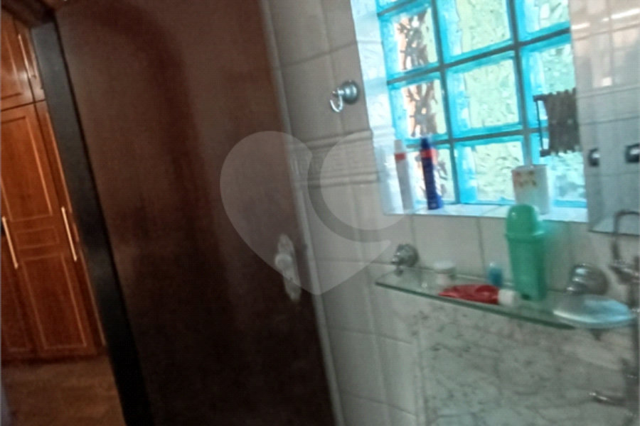 Sobrado à venda com 4 quartos, sendo 1 suíte, em Jaçanã, São Paulo, SP