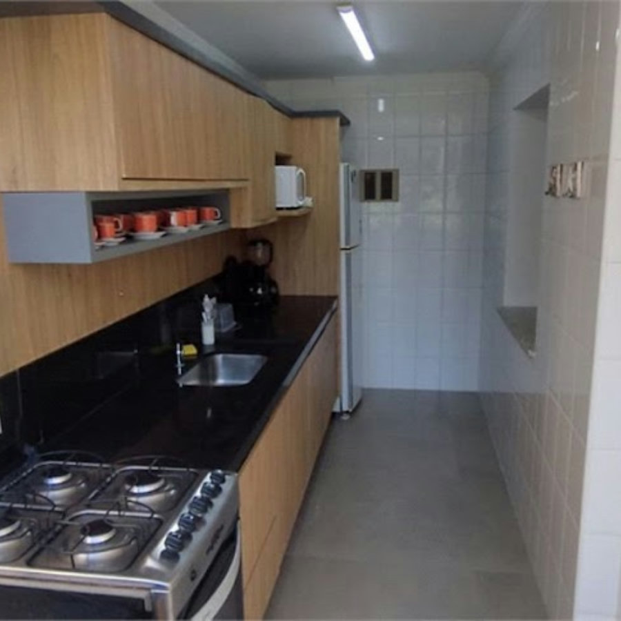 Apartamento Residencial à venda, Pitangueiras, Guarujá - AP0444.