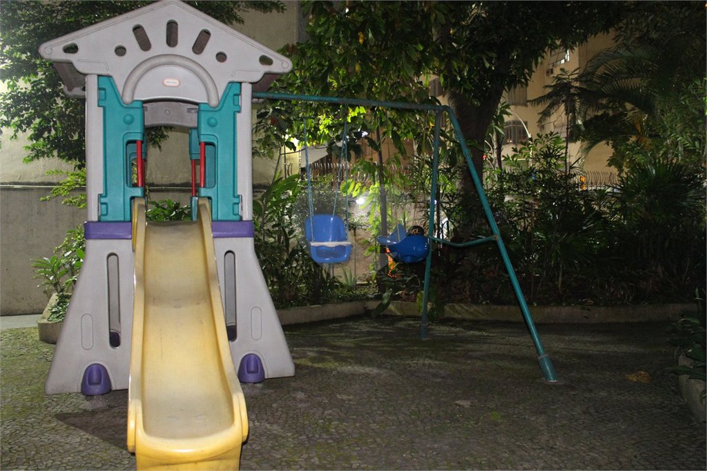 Apartamento à venda com 4 quartos, sendo 2 suítes, em Flamengo, Rio de Janeiro, RJ