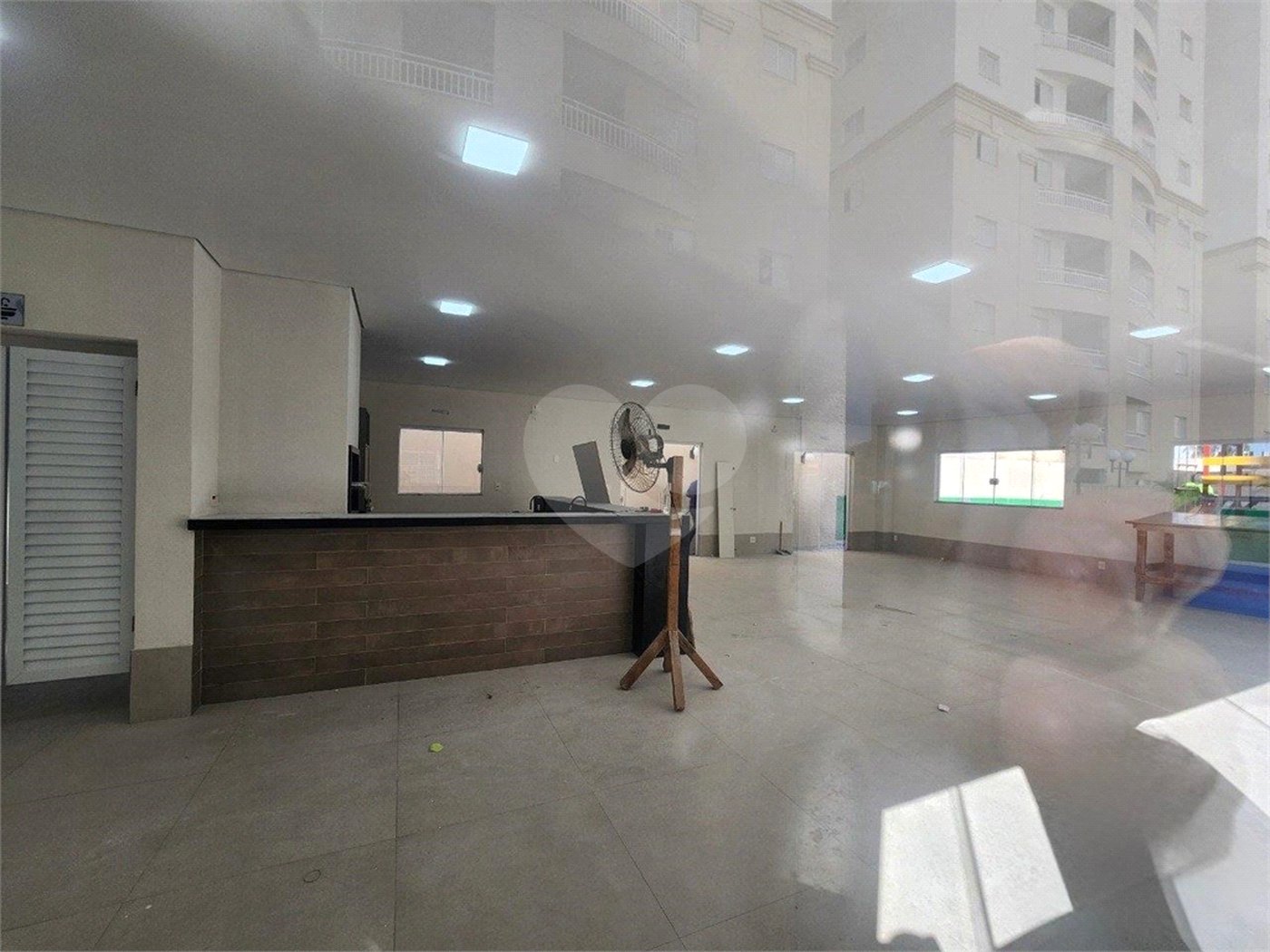 Apartamento à venda com 3 quartos, sendo 1 suíte,  em Parque Campolim, Sorocaba, SP