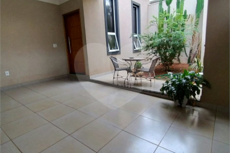 Casa à venda com 3 quartos, sendo 1 suíte, em Jardim Santa Cecília, Ribeirão Preto, SP