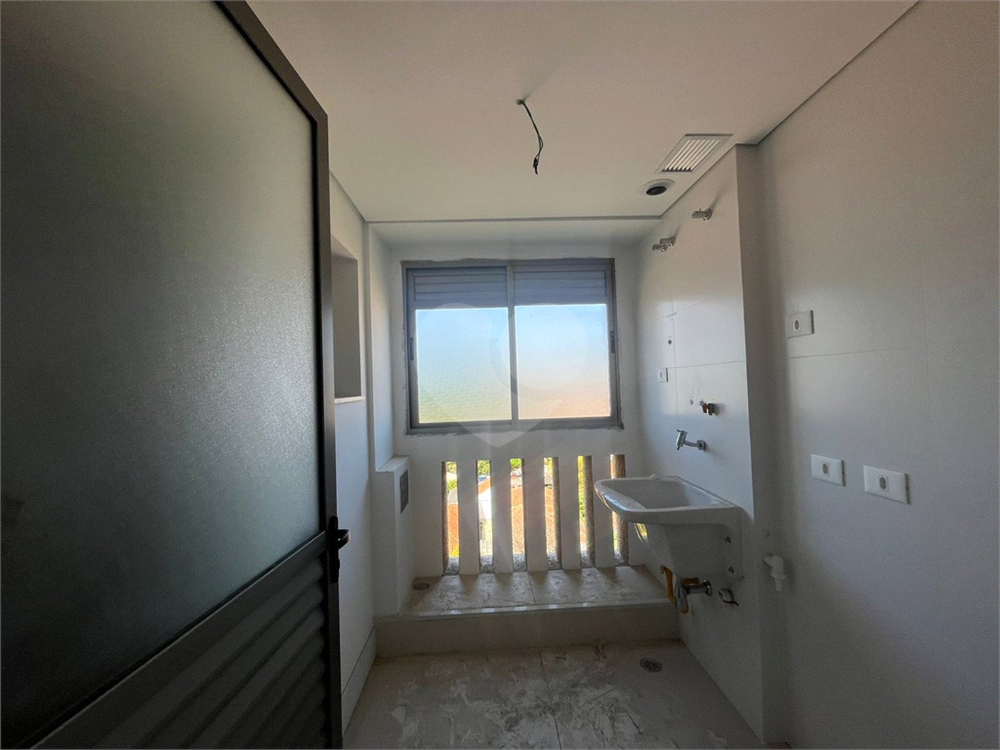 Cobertura à venda com 3 quartos, sendo 2 suítes, em Lapa, São Paulo, SP