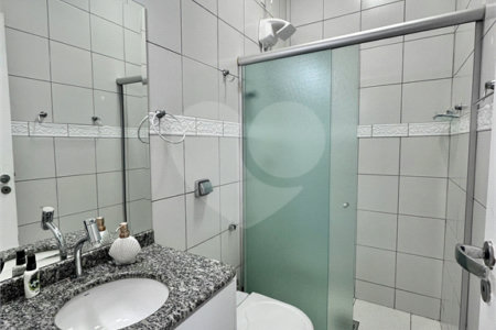Sobrado à venda com 4 suítes em Jardim Shangri-lá, Cuiabá, MT