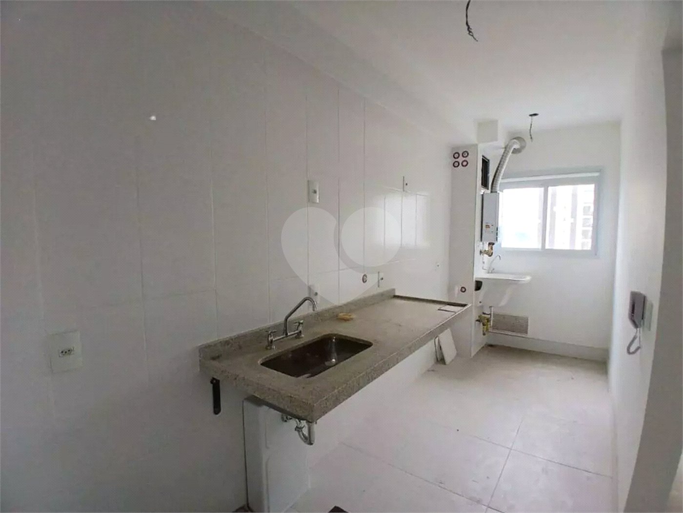 Apartamento à venda com 2 quartos, sendo 1 suíte,  em Vila Guarani (z Sul), São Paulo, SP