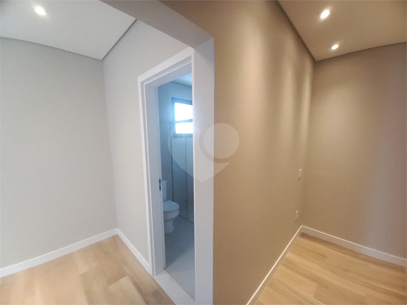 Casa à venda com 4 suítes em Paineiras, Itupeva, SP