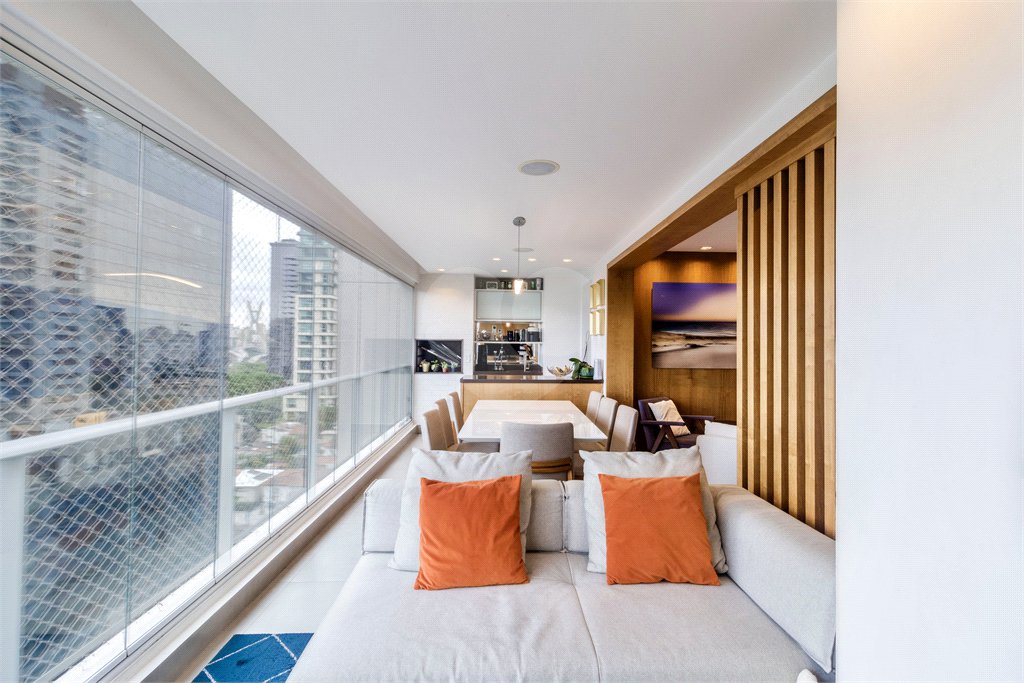 Apartamento à venda com 3 suítes em Brooklin, São Paulo, SP