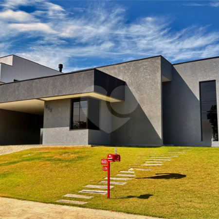 Casa à venda com 3 suítes no condomínio Village Ipanema 2, Araçoiaba da Serra - SP