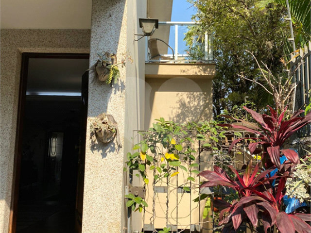 Sobrado à venda com 3 quartos, sendo 1 suíte,  em Santana, São Paulo, SP