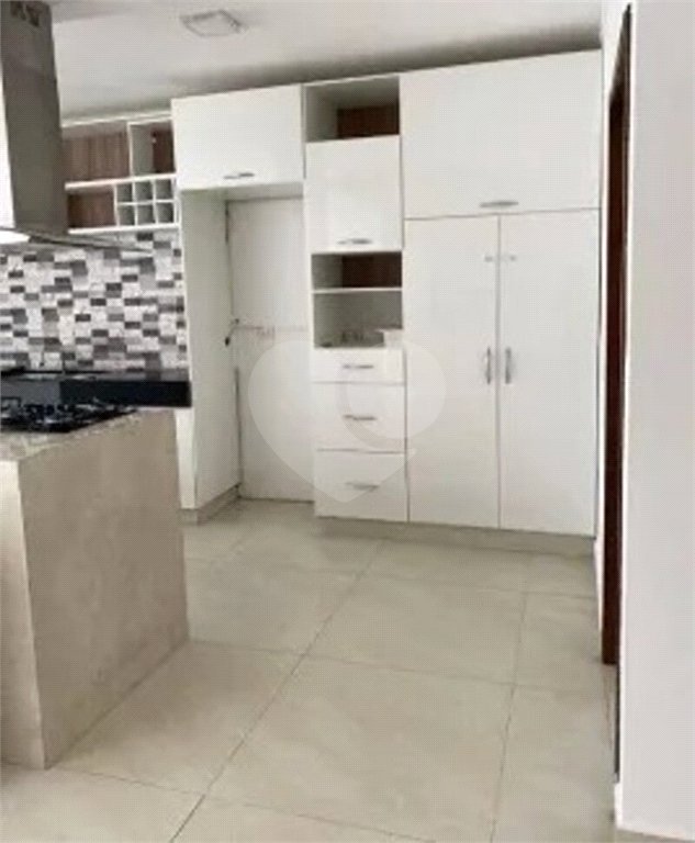 Casa à venda com 3 quartos no condomínio Villa D' Oro, Vinhedo - SP