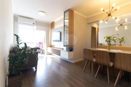 Apartamento à venda com 3 quartos, sendo 1 suíte, em Vila Mariana, São Paulo, SP