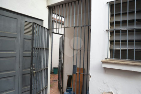 Sobrado à venda com 3 quartos, sendo 1 suíte, em Vila Clementino, São Paulo, SP