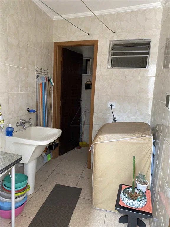 Sobrado à venda com 3 quartos, sendo 1 suíte, em Vila Sônia, São Paulo, SP