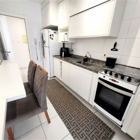 Apartamento Residencial à venda, Gonzaga, Santos - AP1004.