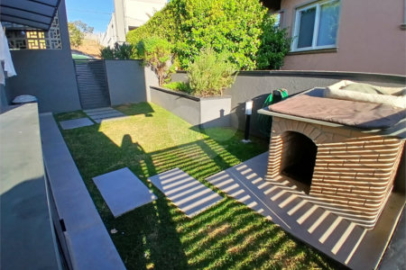 Casa à venda com 4 suítes no condomínio Porto Atibaia, Atibaia - SP