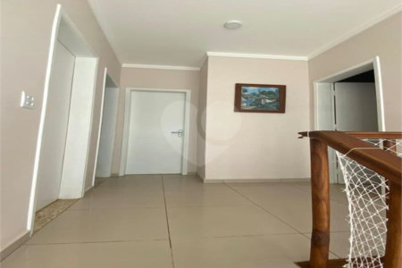 Casa à venda com 3 quartos, sendo 1 suíte, no condomínio Residencial Green Village, Indaiatuba - SP