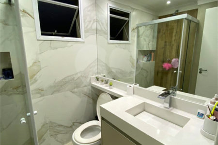 Apartamento à venda com 2 quartos, sendo 1 suíte,  em Vila Leonor, São Paulo, SP