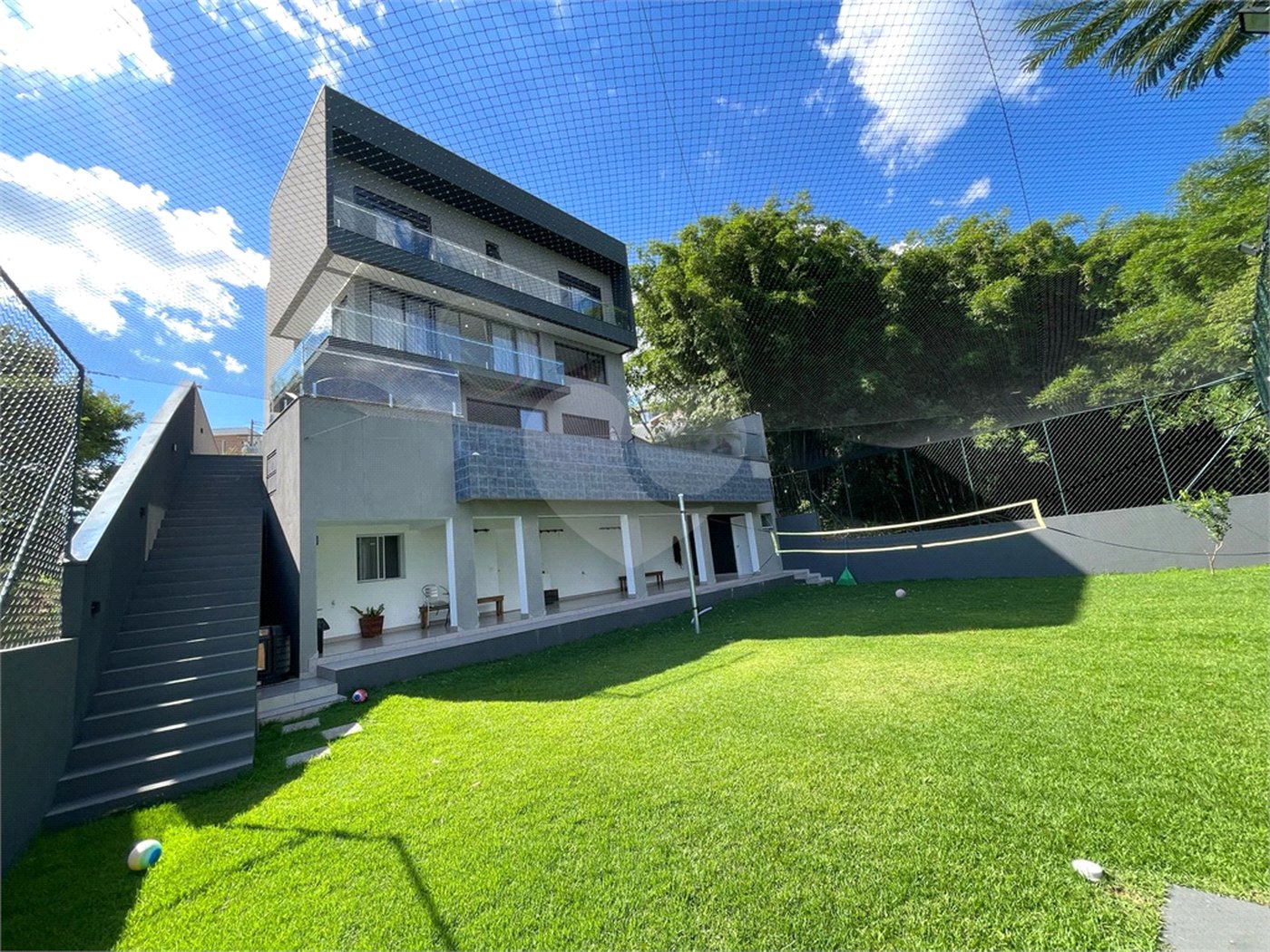 Casa à venda com 3 suítes em Condomínio Vale das Águas, Bragança Paulista, SP