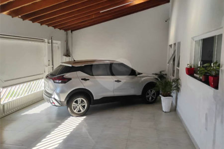 Casa à venda com 4 quartos, sendo 1 suíte,  em Jardim Ermida II, Jundiaí, SP