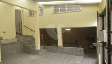 Casa à venda com 5 quartos, sendo 1 suíte,  em Cidade Vargas, São Paulo, SP