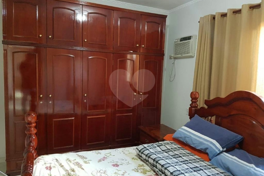 Sobrado à venda com 3 quartos, sendo 2 suítes, em Parque Edu Chaves, São Paulo, SP