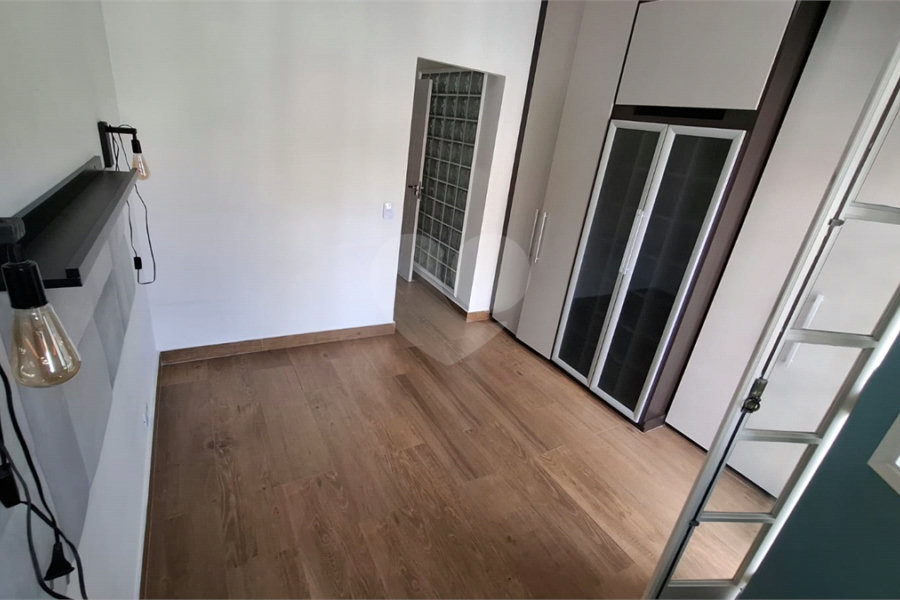 Casa à venda com 2 suítes no condomínio Village Palmas, São Paulo - SP
