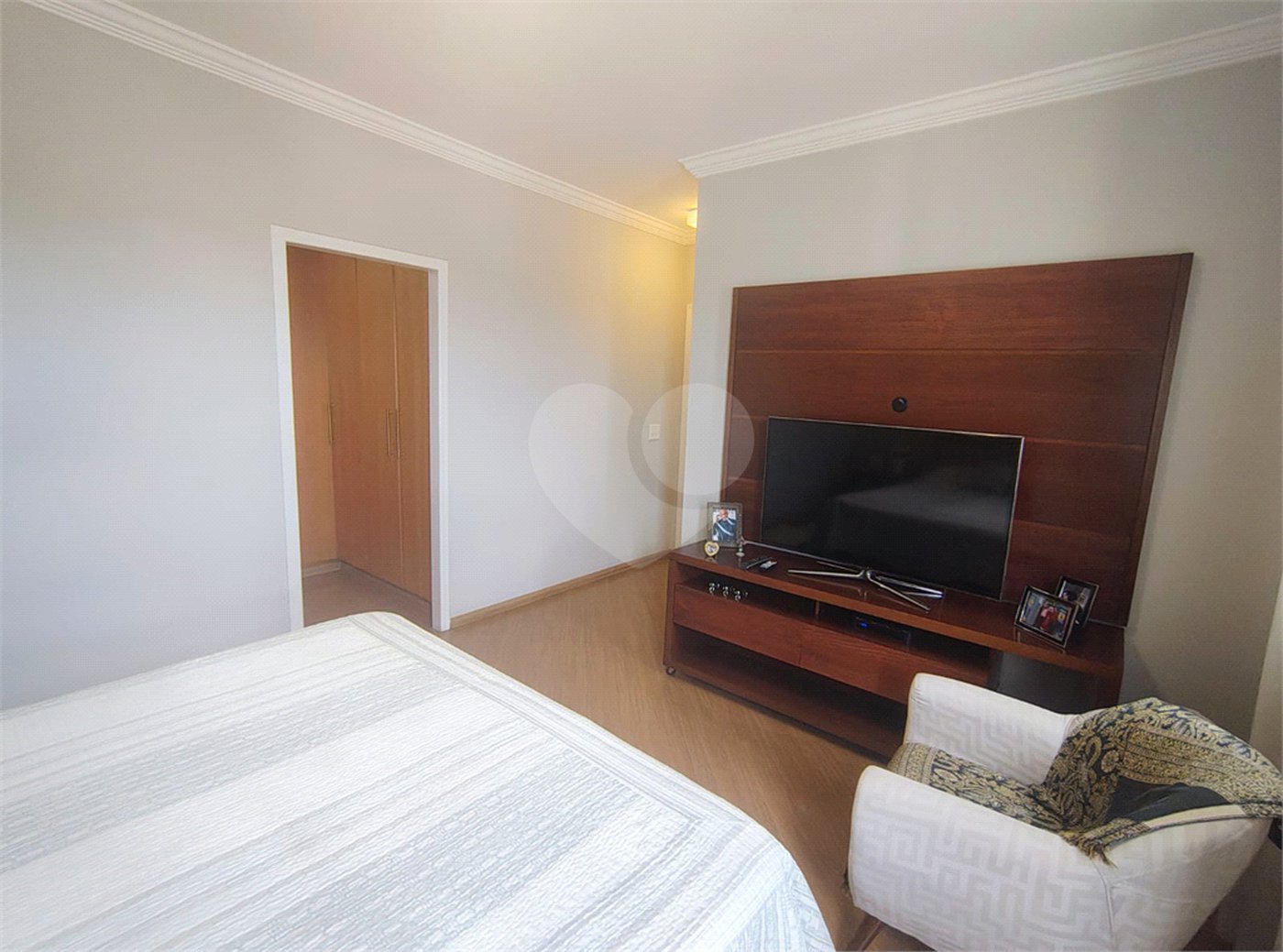 Apartamento à venda com 3 quartos, sendo 2 suítes, em Vila Rica, Jundiaí, SP