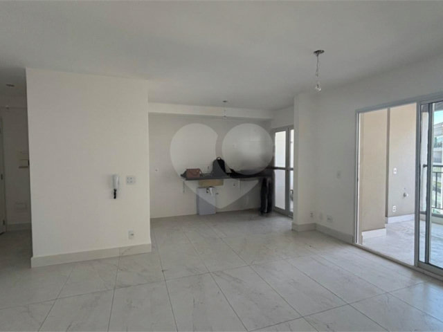 Apartamento à venda com 3 suítes em Santo Amaro, São Paulo, SP