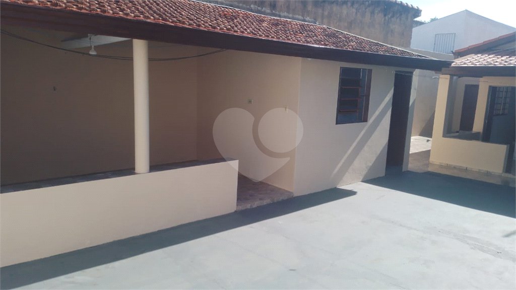 Casa à venda com 2 quartos, sendo 1 suíte,  em Vila Judite, Itapetininga, SP