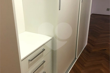 Apartamento à venda com 4 suítes em Vila Suzana, São Paulo, SP