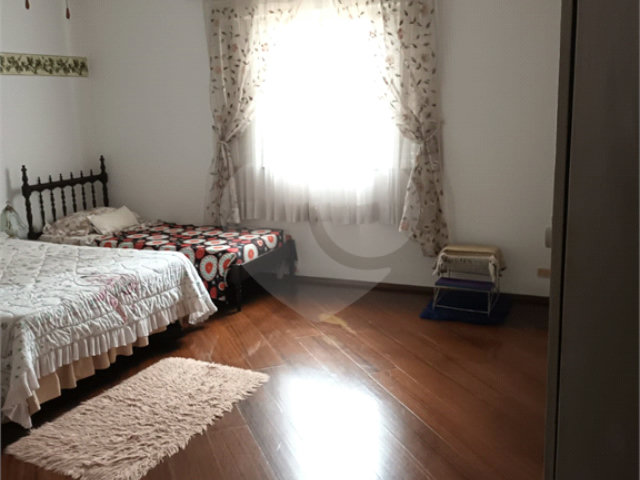 Sobrado à venda com 3 quartos em Santana, São Paulo, SP