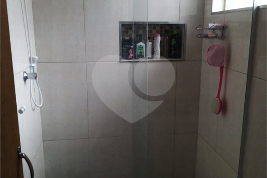 Sobrado à venda com 4 quartos, sendo 1 suíte, no Brasilândia, São Paulo, SP