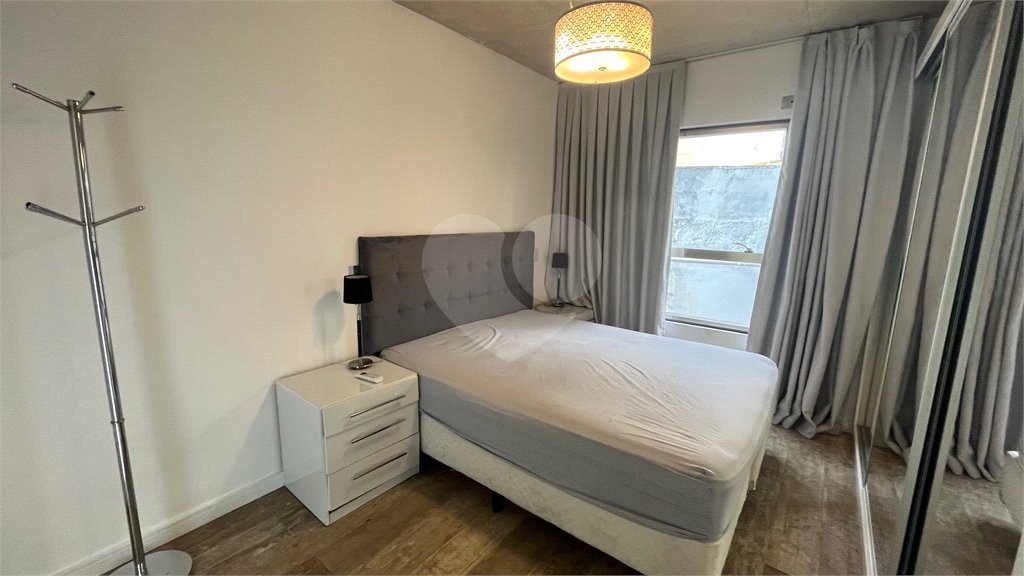 Apartamento à venda com 2 quartos, sendo 1 suíte,  em Carandiru, São Paulo, SP