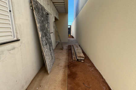 Casa à venda com 2 quartos, sendo 1 suíte,  em Nova Três Lagoas, Três Lagoas, MS