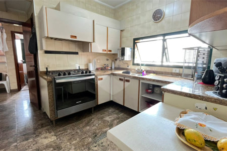 Apartamento à venda com 3 suítes em Moema, São Paulo, SP