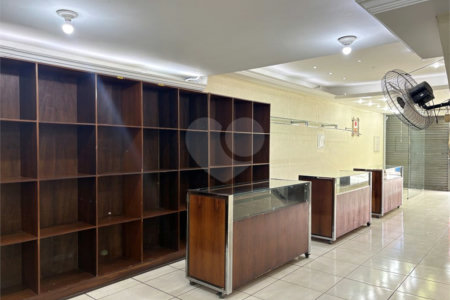 Salão Comercial para alugar no Centro, Mogi das Cruzes, SP