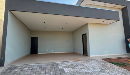 Casa à venda com 3 quartos, sendo 1 suíte,  em Residencial Costa Leste, Três Lagoas, MS