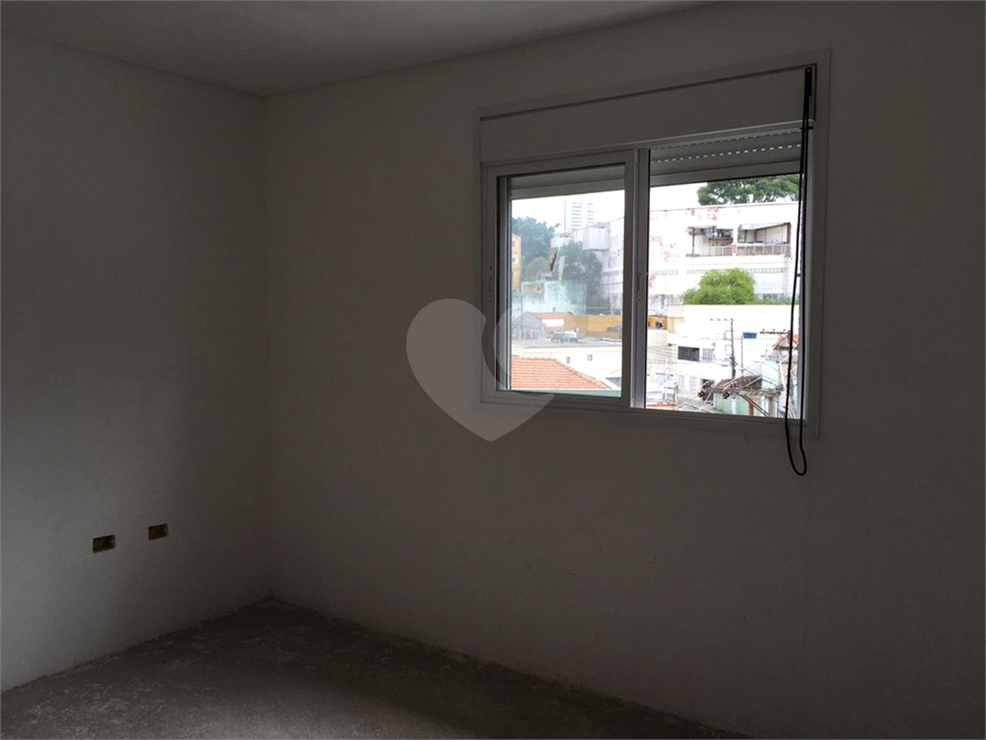 Casa à venda com 4 quartos, sendo 3 suítes,  em Vila Monumento, São Paulo, SP
