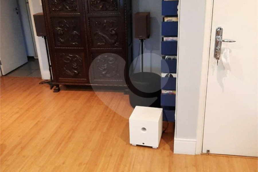 Apartamento à venda com 3 quartos, sendo 1 suíte, em Jardim Paulista, São Paulo, SP