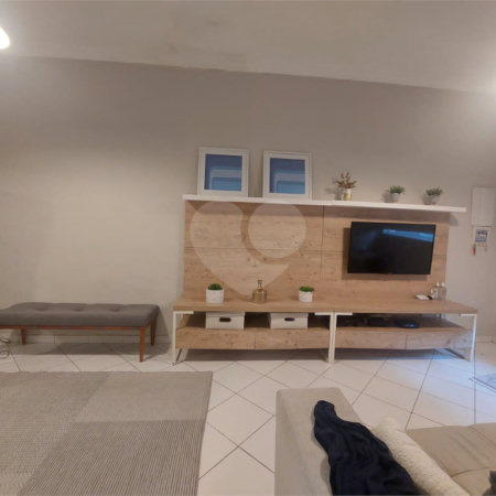 Casa de Vila à venda com 2 quartos, sendo 1 suíte,  em Rio de Janeiro, RJ