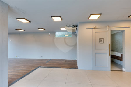 Prédio à venda ou para alugar com 5 quartos em Brooklin, São Paulo, SP