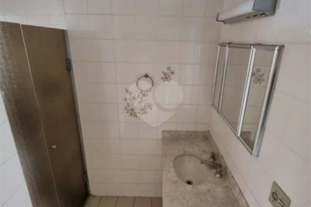 Apartamento à venda com 3 quartos em Pitangueiras, Guarujá, SP