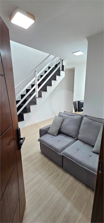 Triplex à venda com 2 quartos, sendo 1 suíte, em Vila Metalúrgica, Santo André, SP