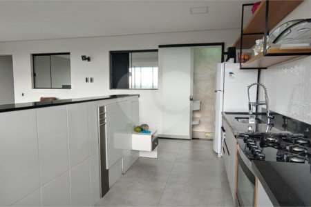 Casa à venda com 4 quartos, sendo 2 suítes, no condomínio Horto Florestal Iii, Sorocaba - SP