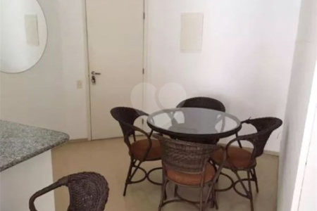 Apartamento à venda com 1 quarto em Vila Suzana, São Paulo, SP