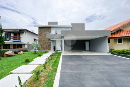 Casa à venda com 4 suítes no condomínio Alpes de Vinhedo, Vinhedo - SP