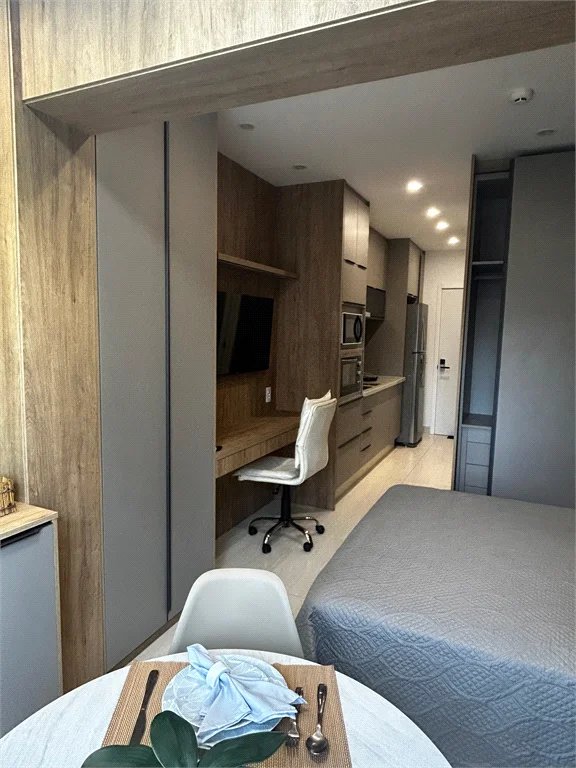 Apartamento à venda com 1 quarto em Jardim das Acácias, São Paulo, SP